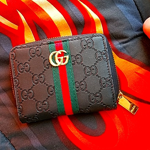 Handbags - New Wallet!!